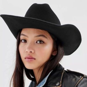 NEW Black Silver Western Faux Leather Buckle
Belted Cowboy Cowgirl Rodeo Hats